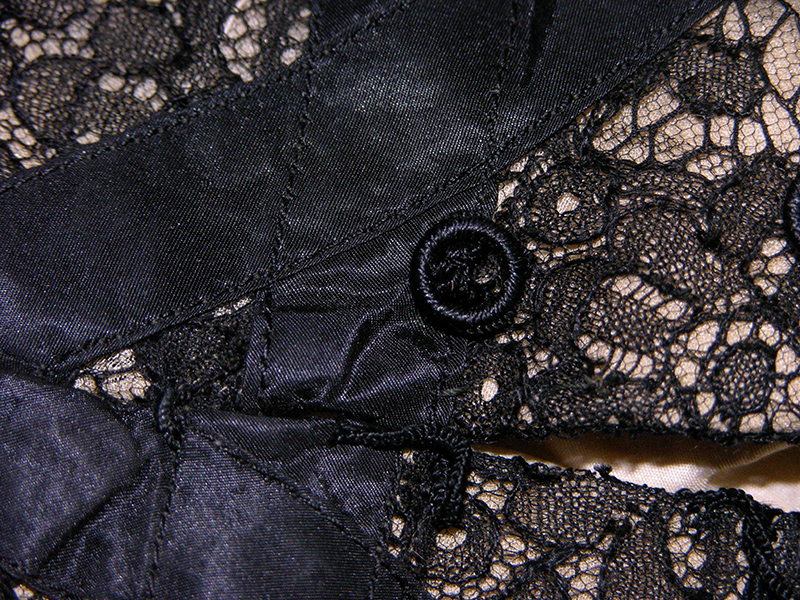 Détail bustier en dentelles